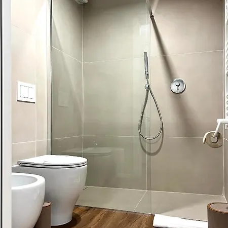 Tarra Luxury *